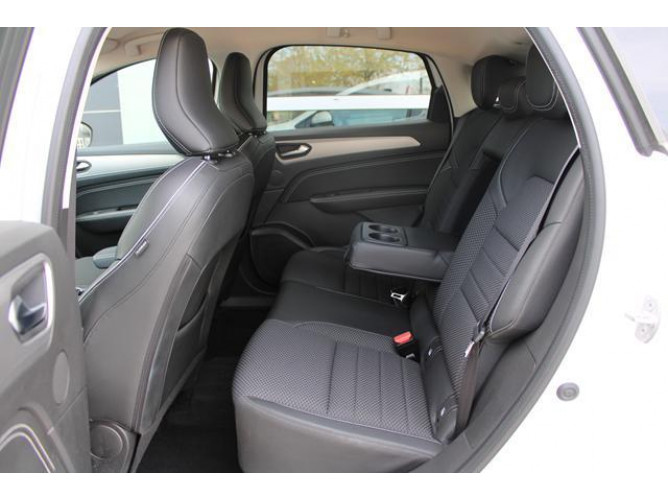 Renault Megane Conquest 1.3 tCe EDC 