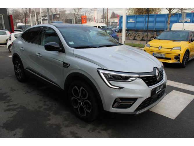 Renault Megane Conquest 1.3 tCe Hybrid EDC 