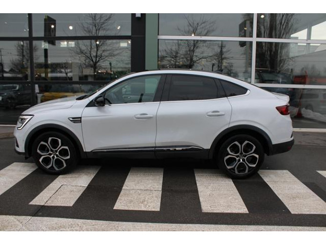 Renault Megane Conquest 1.3 tCe Hybrid EDC 