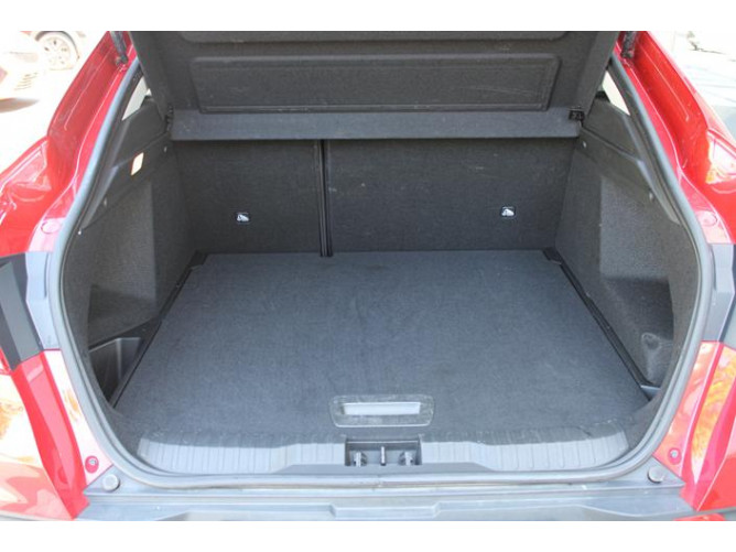 Renault Megane Conquest 1.3 tCe Intens EDC 