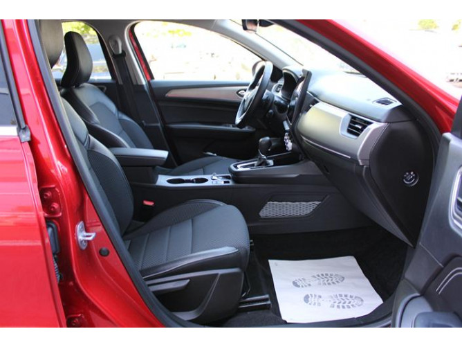 Renault Megane Conquest 1.3 tCe Intens EDC 