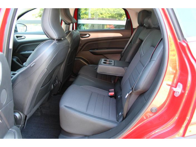 Renault Megane Conquest 1.3 tCe Intens EDC 