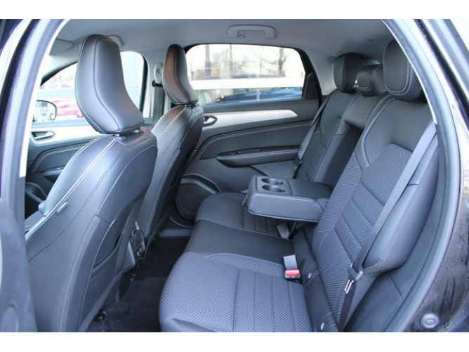 Renault Megane Conquest 1.3 tCe Hybrid EDC 