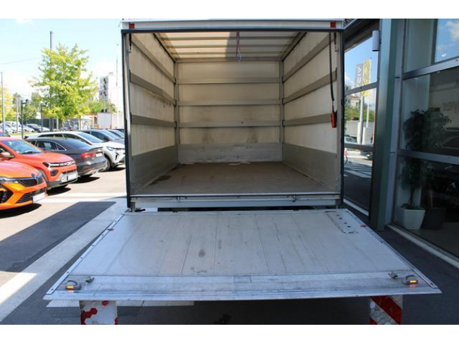 Renault Master 2.3 L3P3 8EP 