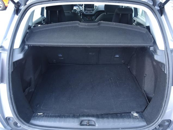 Peugeot 2008 1.6 HDI Business AUT 