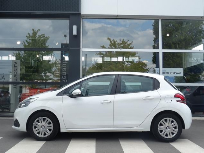 Peugeot 208 1.6 HDI N1 