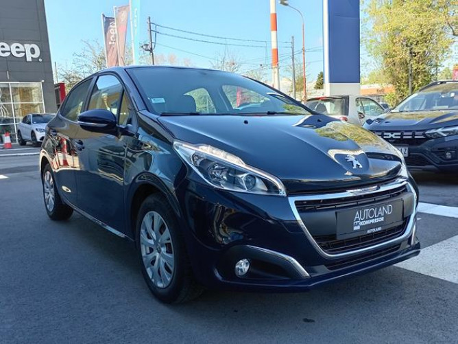 Peugeot 208 1.2 Active 
