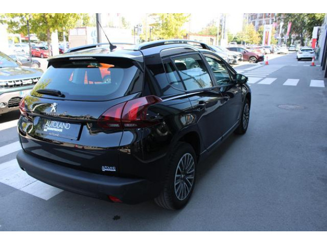 Peugeot 2008 1.2 PURETECH ACTIVE 