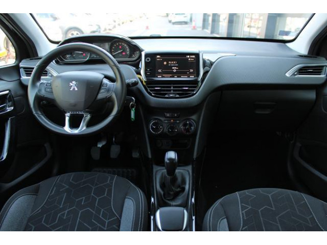 Peugeot 2008 1.2 PURETECH ACTIVE 