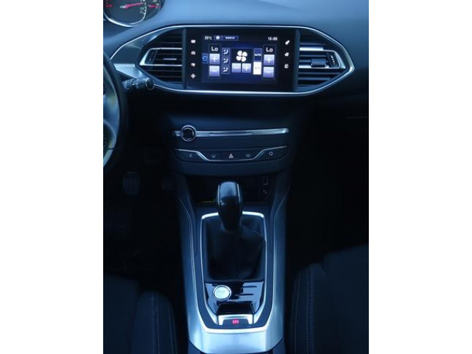 Peugeot 308 1.6 HDI Style 
