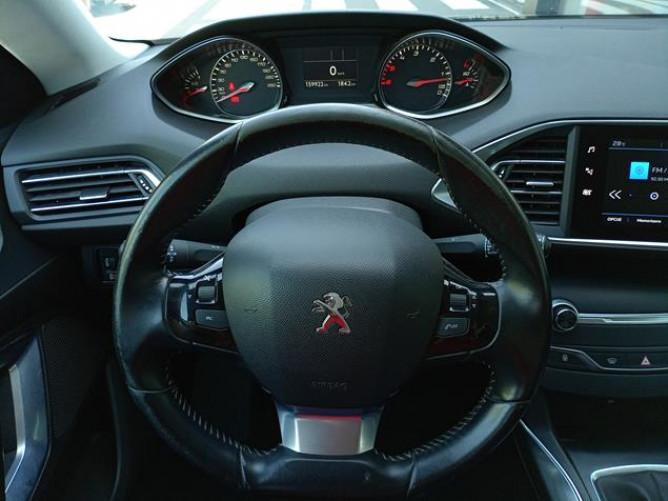 Peugeot 308 1.5 HDI Allure 