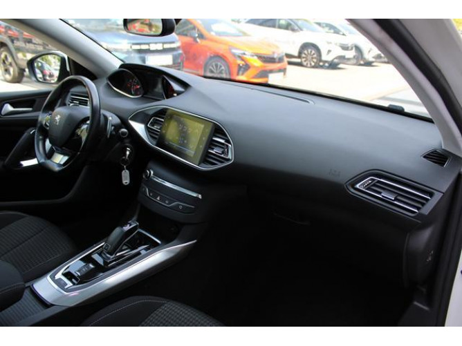 Peugeot 308 1.5 HDI AUT 