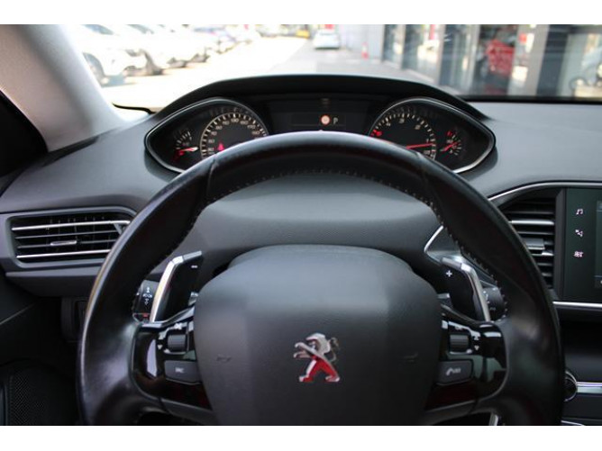 Peugeot 308 1.5 HDI AUT 