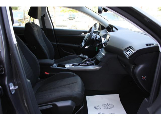 Peugeot 308 1.5 HDI AUT 