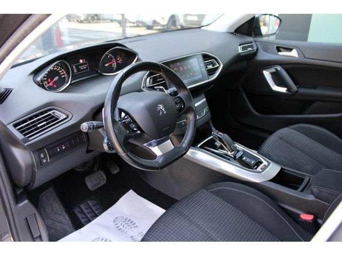 Peugeot 308 1.5 HDI AUT 
