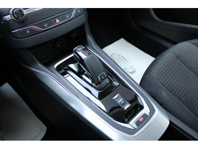 Peugeot 308 1.5 HDI AUT 