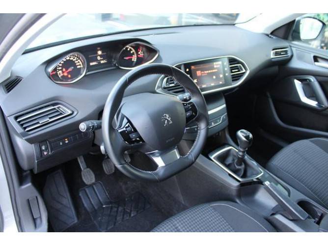 PEUGEOT 308 1.2 PURETECH 