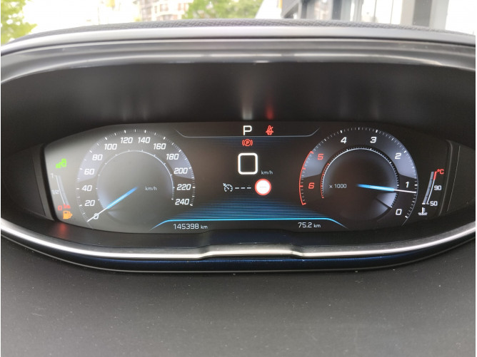 Peugeot 5008 1.5 HDI Allure AUT 