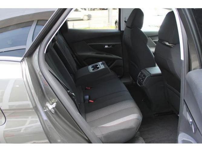 Peugeot 3008 1.5 HDI AUT 