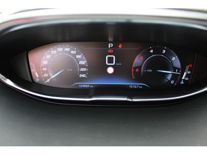 Peugeot 3008 1.5 HDI AUT 