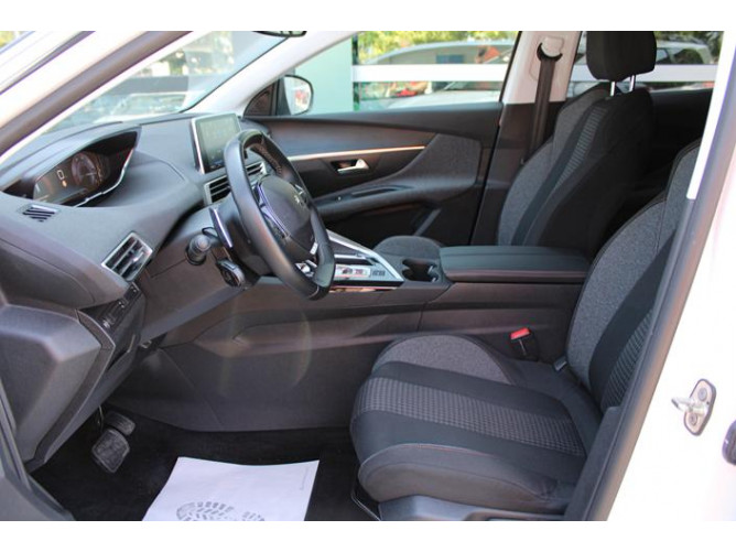 Peugeot 3008 1.5 HDI AUT 