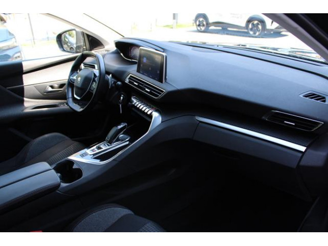 Peugeot 3008 1.5 HDI AUT 
