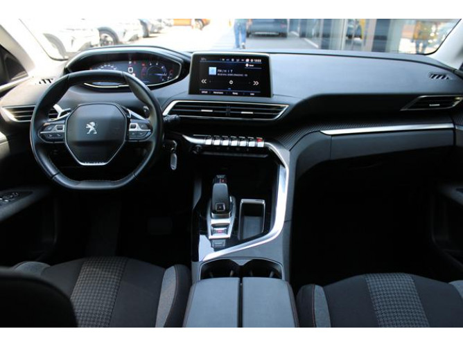 Peugeot 3008 1.5 HDI AUT 