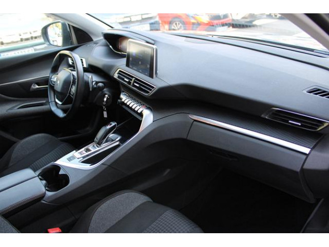 Peugeot 3008 1.5 HDI AUT 