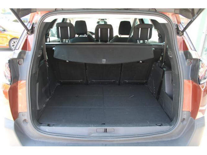 Peugeot 5008 1.5 HDI AUT 