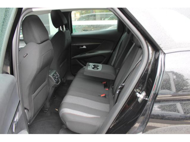 Peugeot 3008 1.5 HDI AUT 