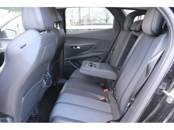 Peugeot 3008 1.5 HDI AUT 