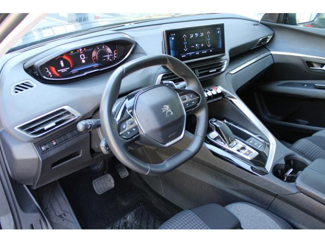 Peugeot 5008 1.5 HDI AUT 