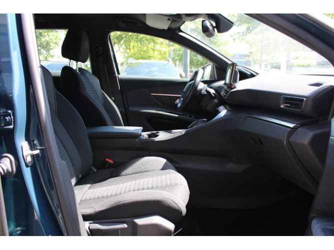 Peugeot 3008 1.5 HDI AUT 
