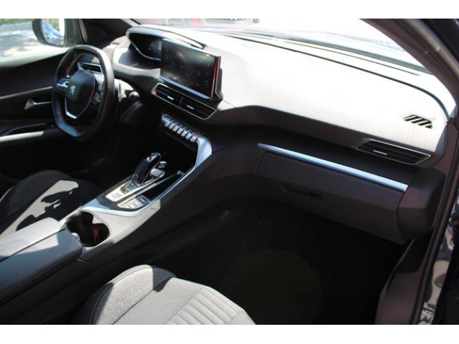 Peugeot 3008 1.5 HDI AUT 