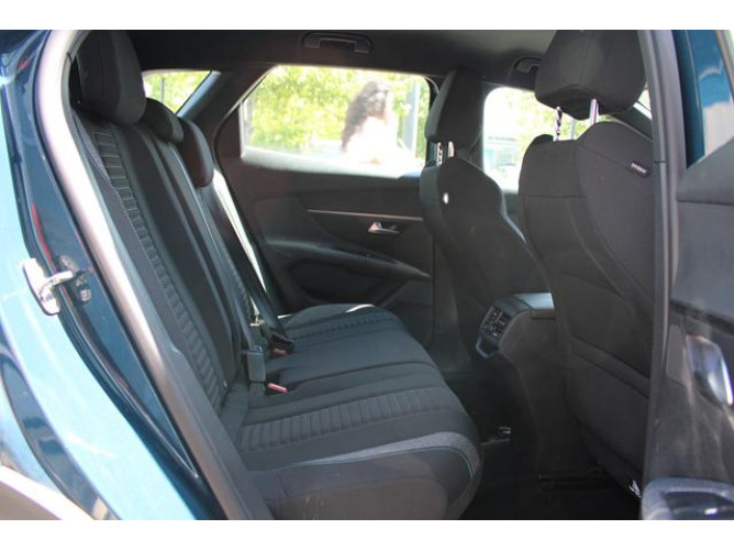Peugeot 3008 1.5 HDI AUT 