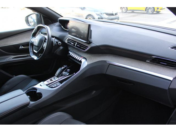 Peugeot 3008 1.5HDI GTLine AUT 