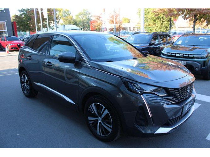 Peugeot 3008 1.2 PURETECH 