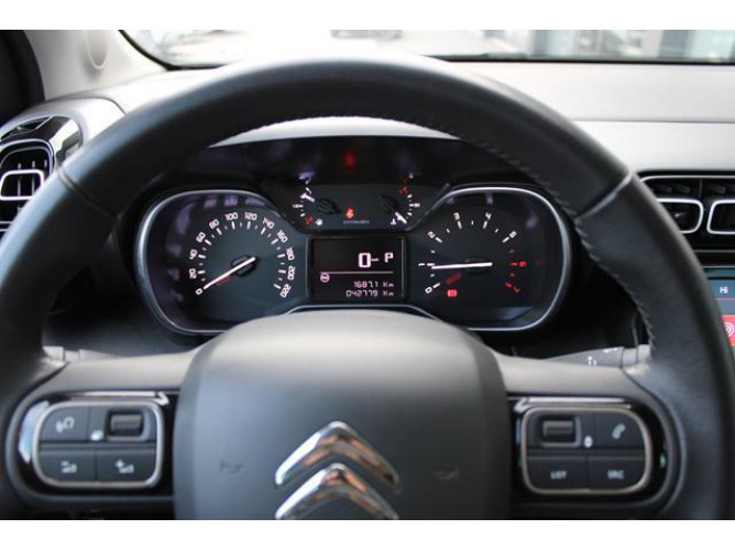 Citroen C3 Aircross 1.2 PUR. SHINE AUT 