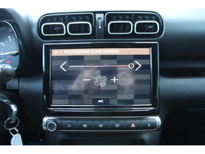 Citroen C3 Aircross 1.2 Shine Aut 