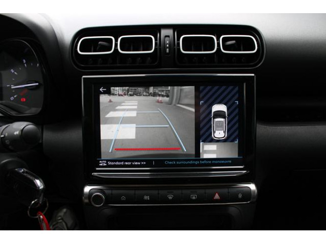 Citroen C3 Aircross 1.2 Shine Aut 