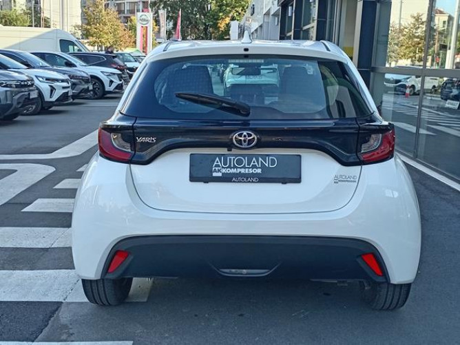 Toyota Yaris 1.5 Luna 