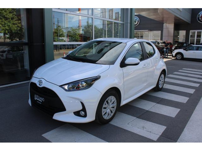 Toyota Yaris 1.5 Luna 