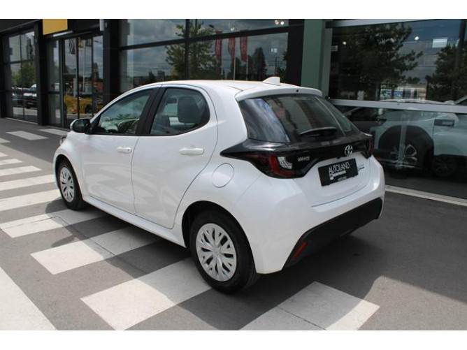 Toyota Yaris 1.5 Luna 