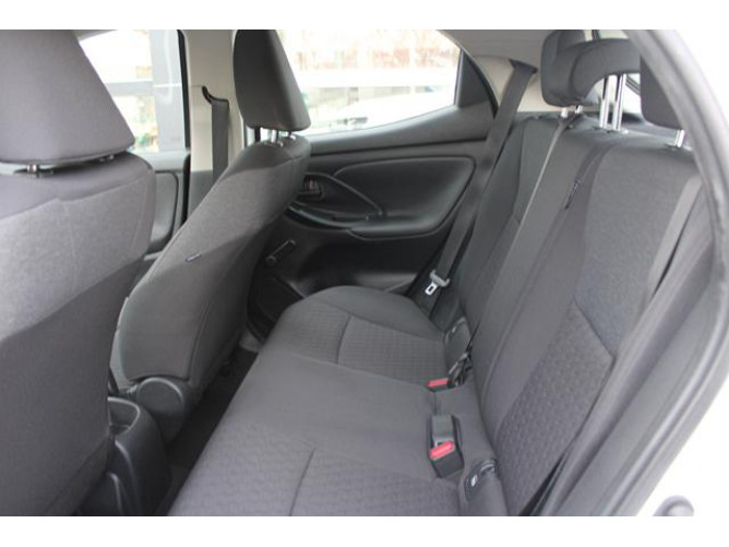 Toyota Yaris 1.5 Luna 