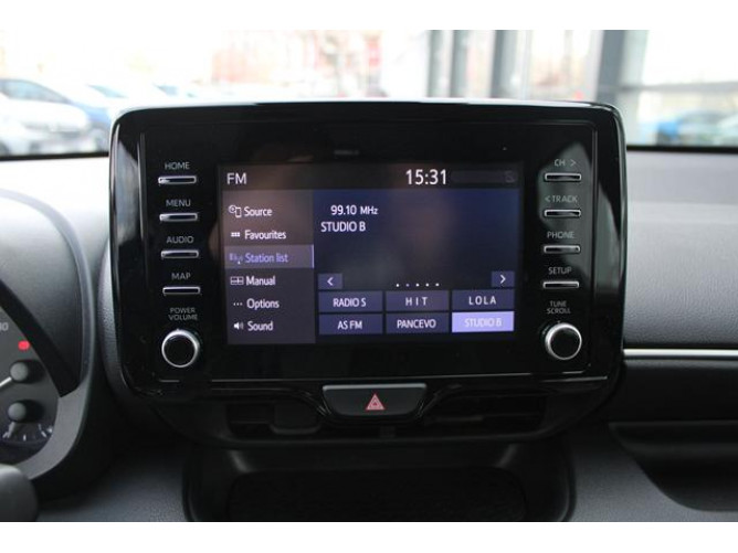 Toyota Yaris 1.5 Luna 