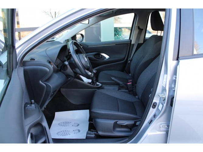 Toyota Yaris 1.5 Luna 
