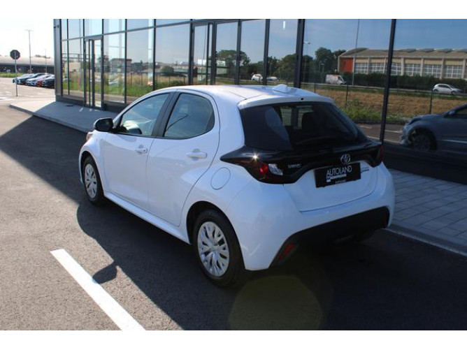 Toyota Yaris 1.5 Luna 