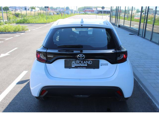 Toyota Yaris 1.5 Luna 