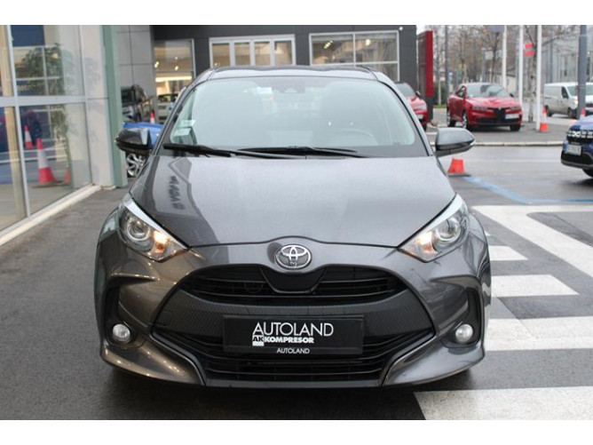 Toyota Yaris 1.5 Luna AUT 