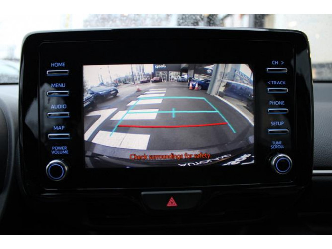 Toyota Yaris 1.5 Luna AUT 